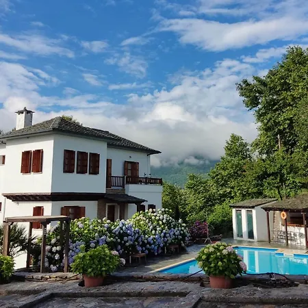 Vrionis House Villa