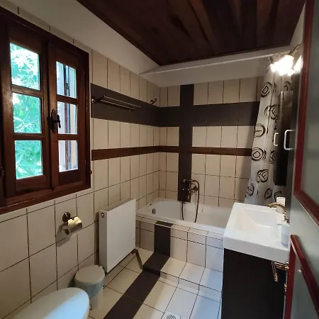 Vrionis House Vila Áyios Dhimítrios