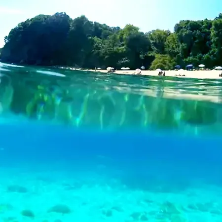 Vrionis House Villa *