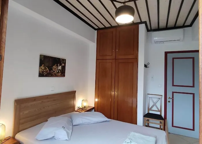 Vrionis House Villa *